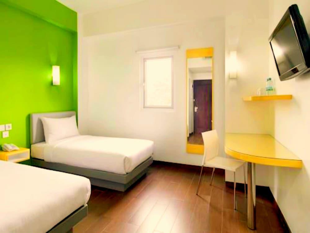 Amaris Hotel Nagoya Hill - Batam Екстер'єр фото